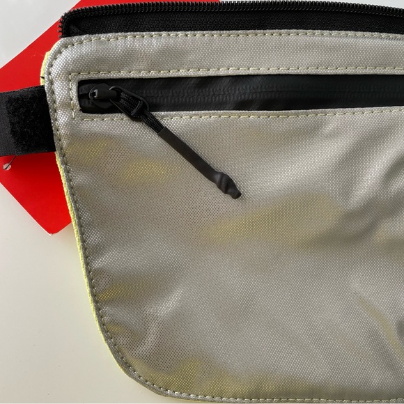 NWT Nike Tech Crossbody Bag - Picture 7 of 10